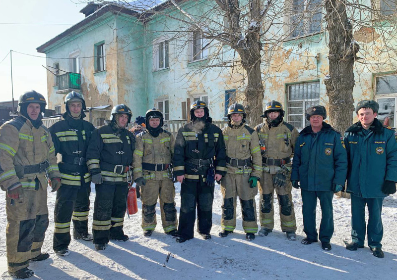 6-месячный ребёнок спасён огнеборцами на пожаре в Чите