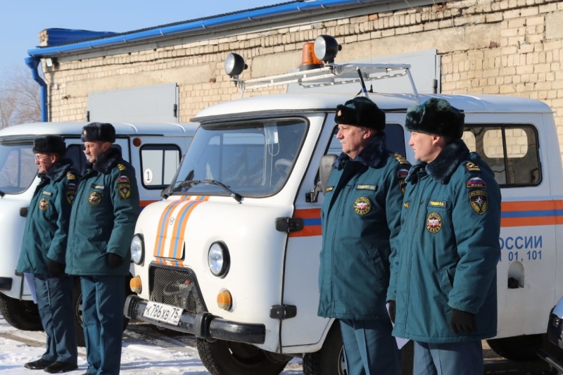 Инспекторы ГИМС предупреждают забайкальцев об опасности тонкого льда