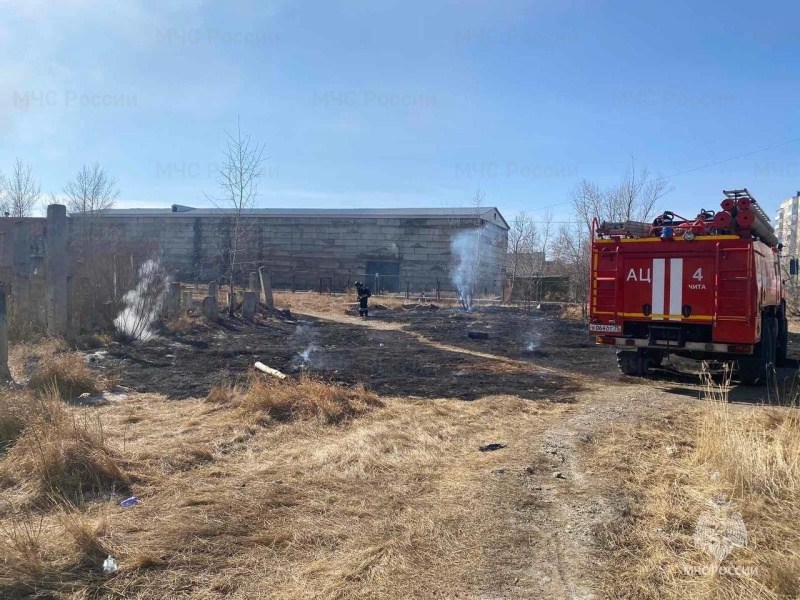 73 пожара потушили забайкальские огнеборцы за минувшие выходные