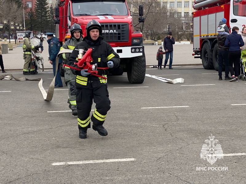 Огнеборцы Забайкалья отмечают 374-ю годовщину со дня образования пожарной охраны России