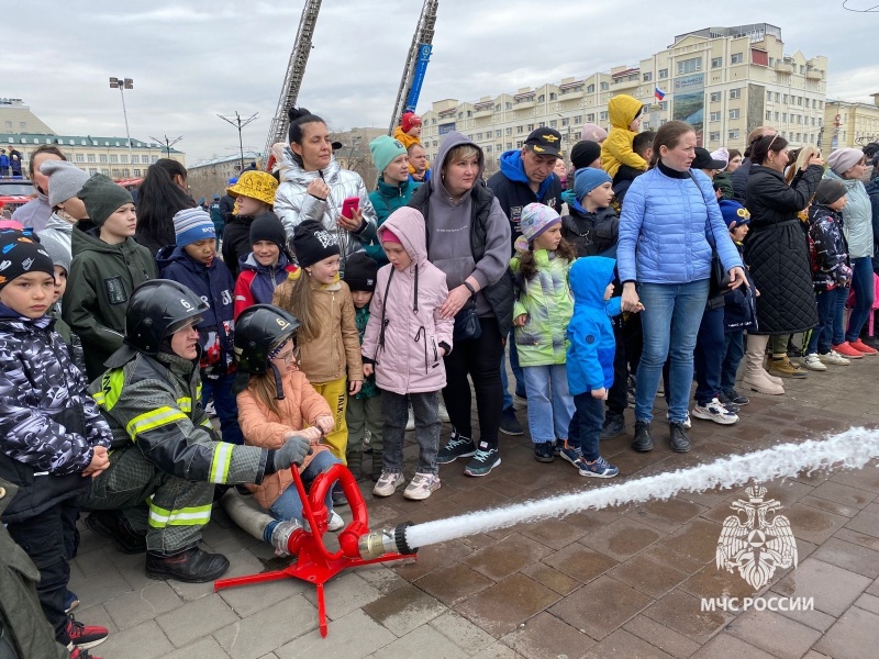 Огнеборцы Забайкалья отмечают 374-ю годовщину со дня образования пожарной охраны России