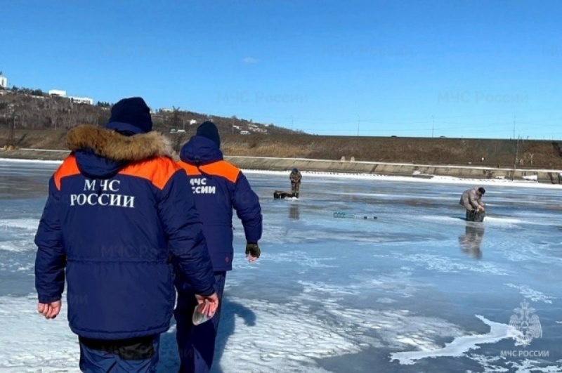 Выход на лёд водоемов в конце весны несет гибель